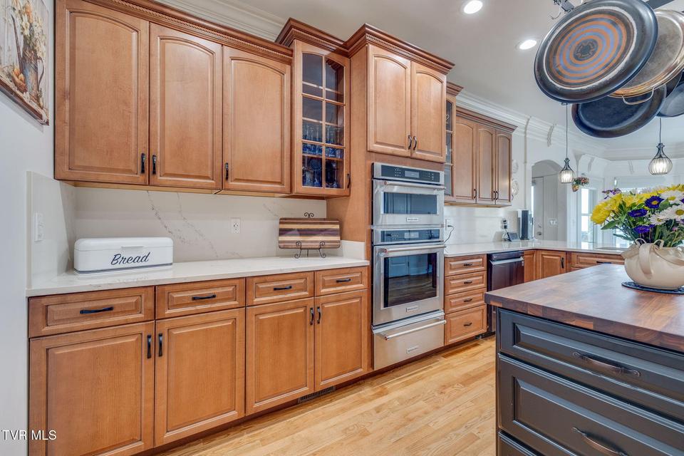 Photo #20: 280 Alpine Trail