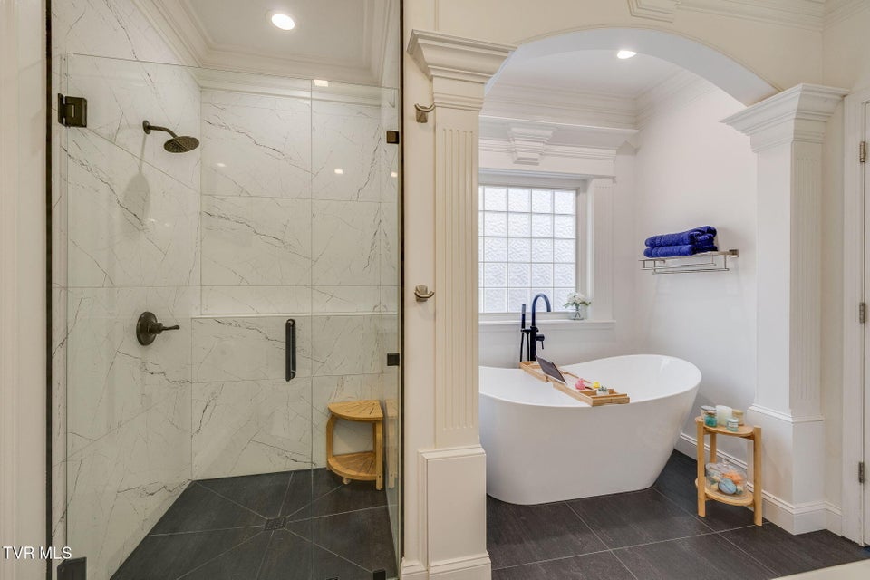 Photo #24: 280 Alpine Trail