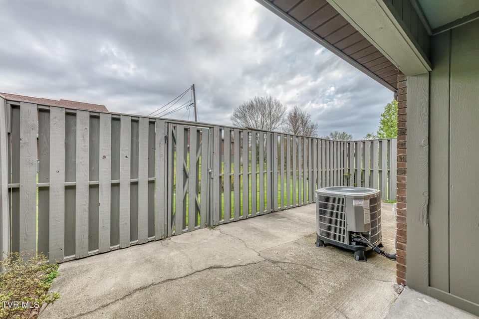 Photo #15: 600 Fleetwood Drive