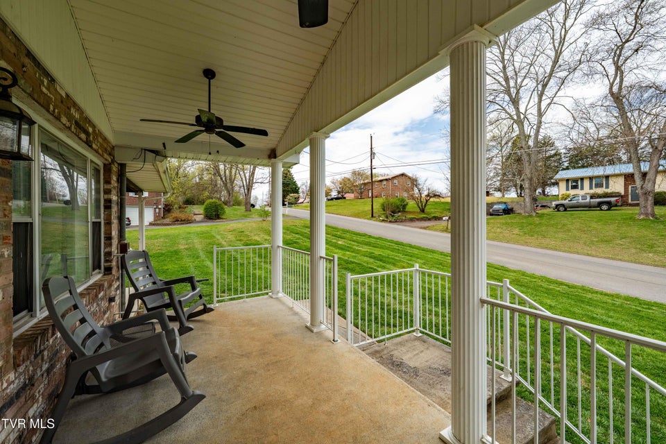 Photo #13: 159 Pecanwood Drive