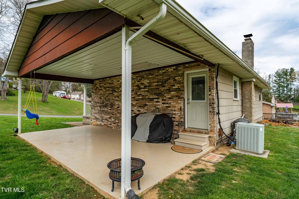 Photo #9: 159 Pecanwood Drive