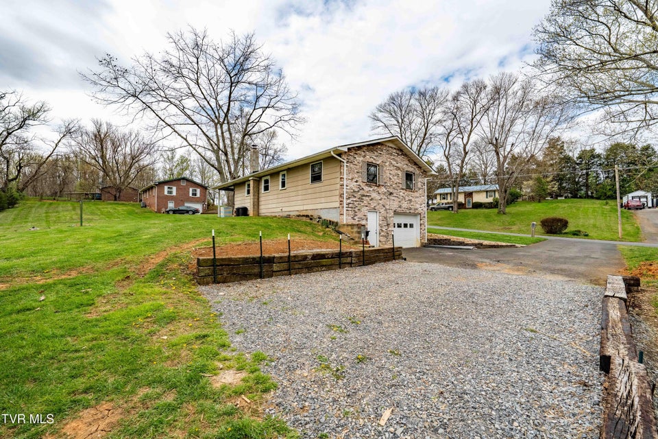 Photo #44: 159 Pecanwood Drive