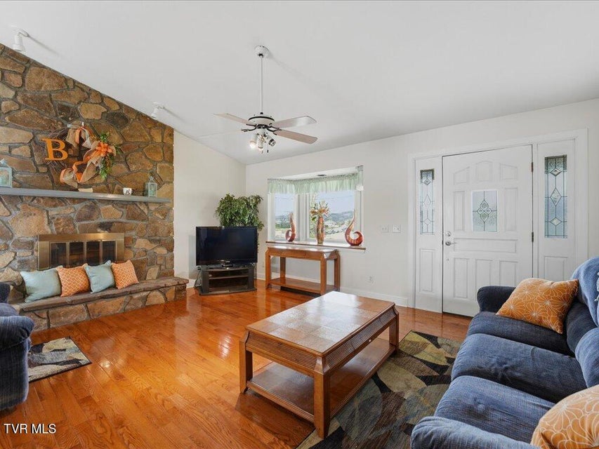 Photo #8: 327 Bluff Village Road