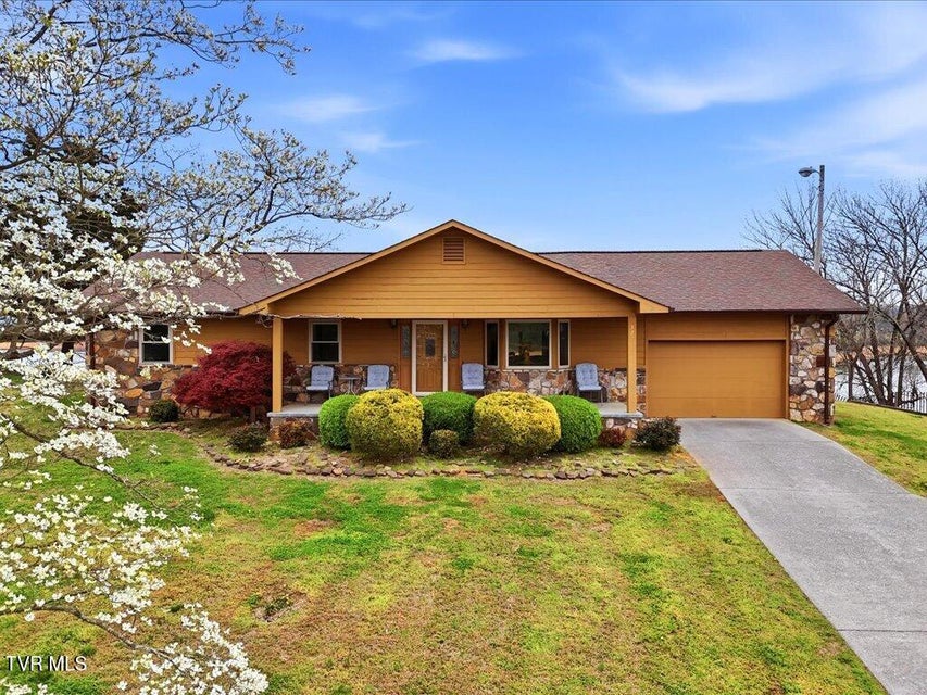 Photo #21: 327 Bluff Village Road