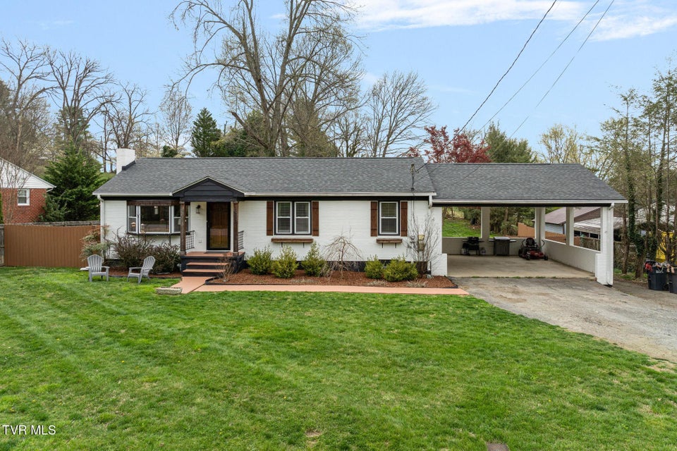 Photo #2: 533 Vance Drive Drive