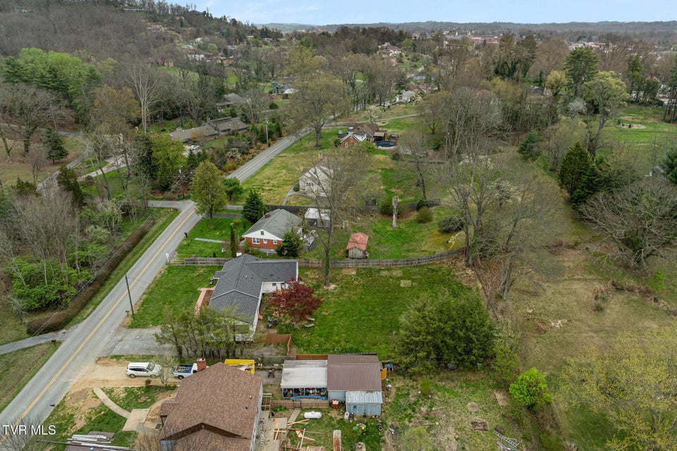 Photo #6: 533 Vance Drive Drive