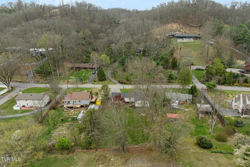 Photo #8: 533 Vance Drive Drive