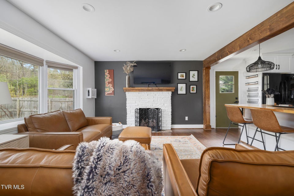 Photo #18: 533 Vance Drive Drive