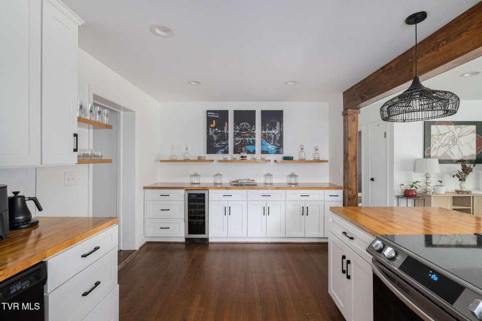 Photo #27: 533 Vance Drive Drive