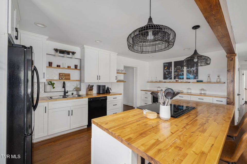 Photo #28: 533 Vance Drive Drive