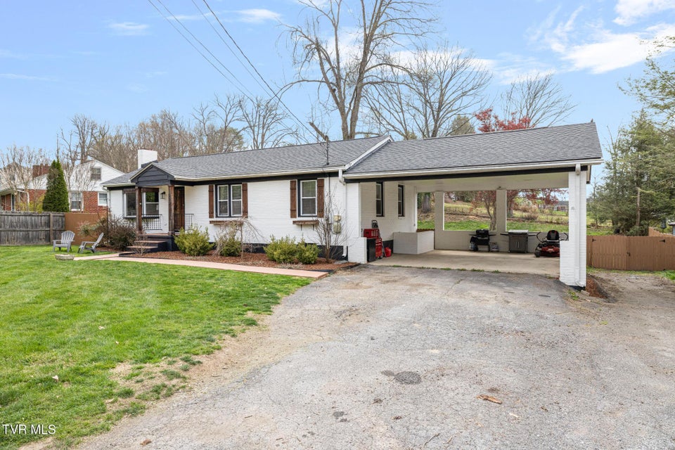 Photo #57: 533 Vance Drive Drive