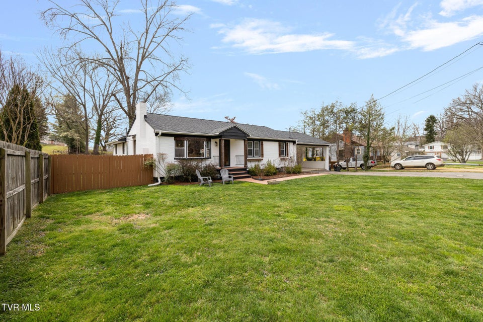 Photo #60: 533 Vance Drive Drive