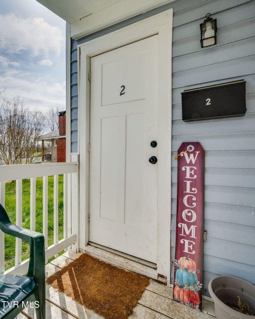 Photo #4: 403 Wilson Avenue