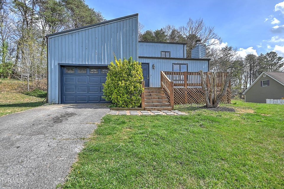 Photo #3: 211 Sunny Hill Court