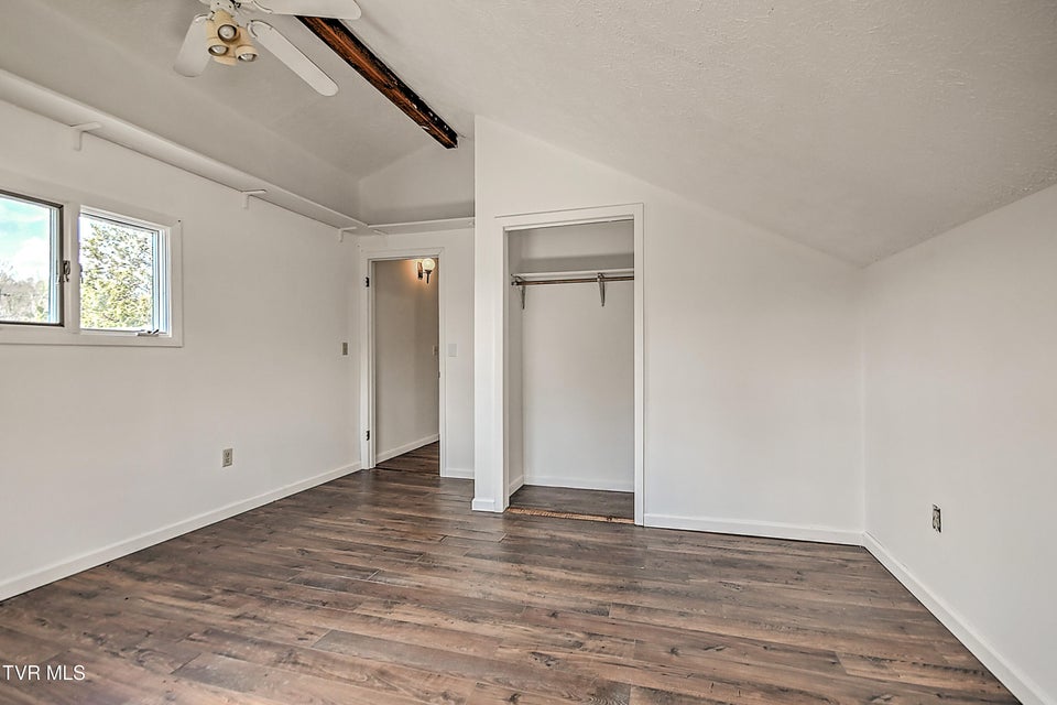 Photo #28: 211 Sunny Hill Court