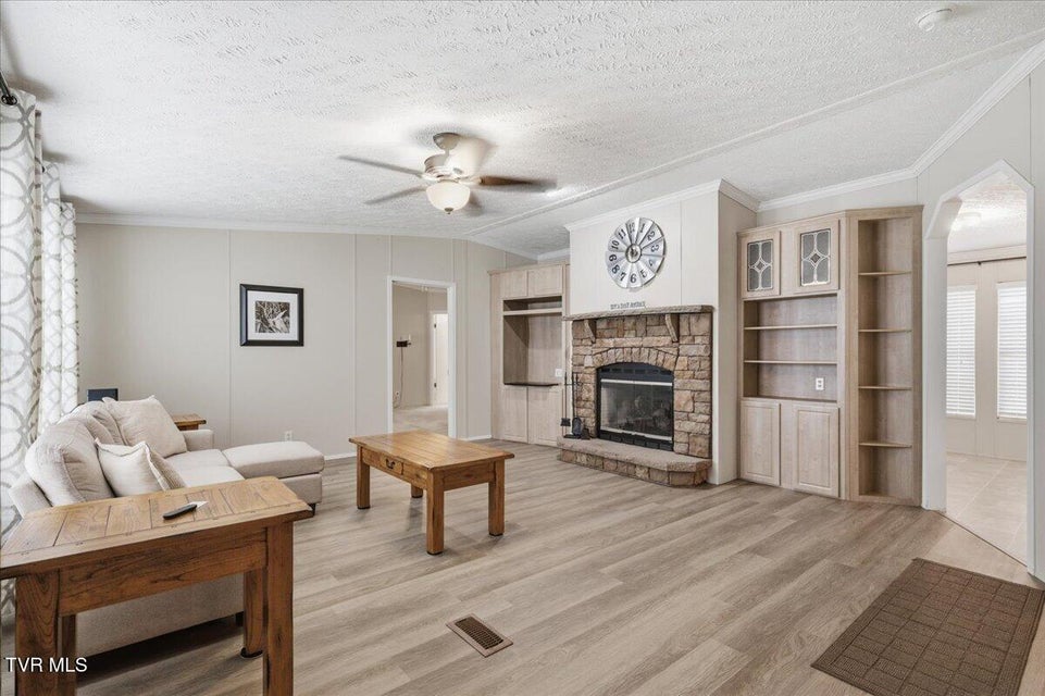 Photo #4: 1405 River Road