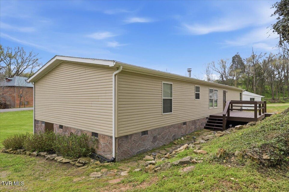 Photo #25: 1405 River Road