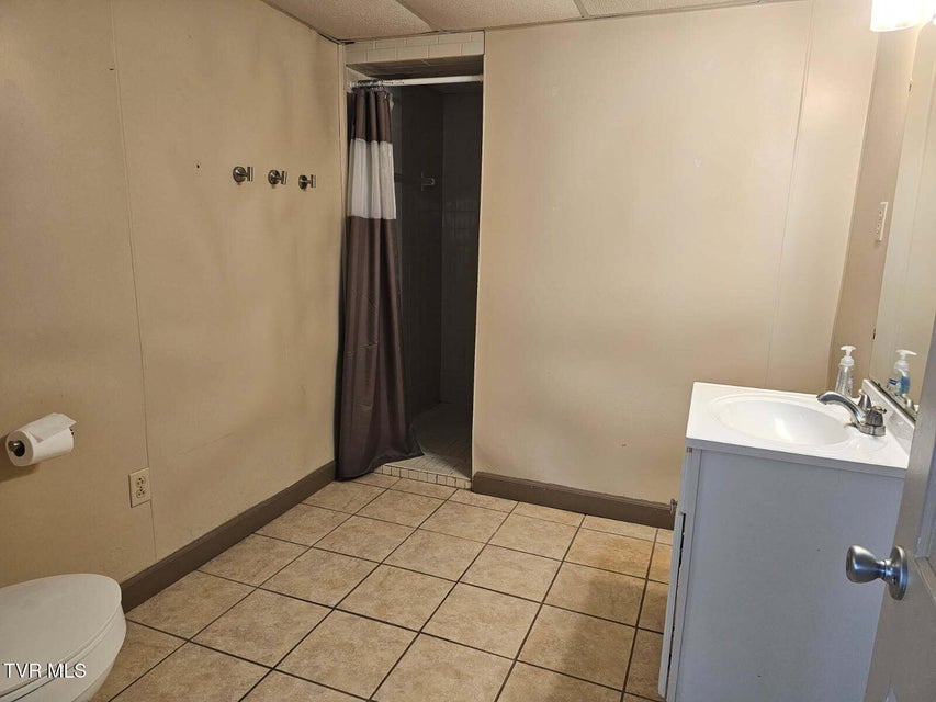 Photo #30: 612 Oakwood Avenue