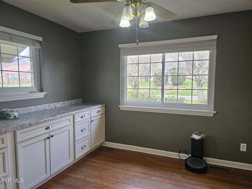 Photo #19: 612 Oakwood Avenue