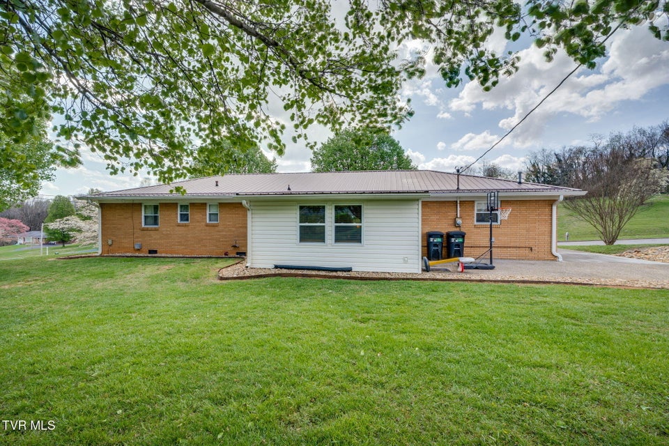 Photo #26: 102 Cresswood Drive