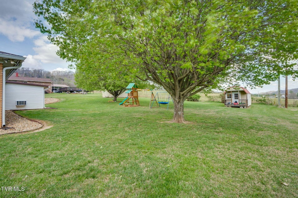 Photo #28: 102 Cresswood Drive