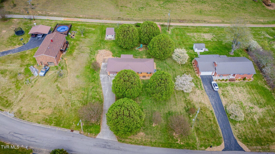 Photo #31: 102 Cresswood Drive