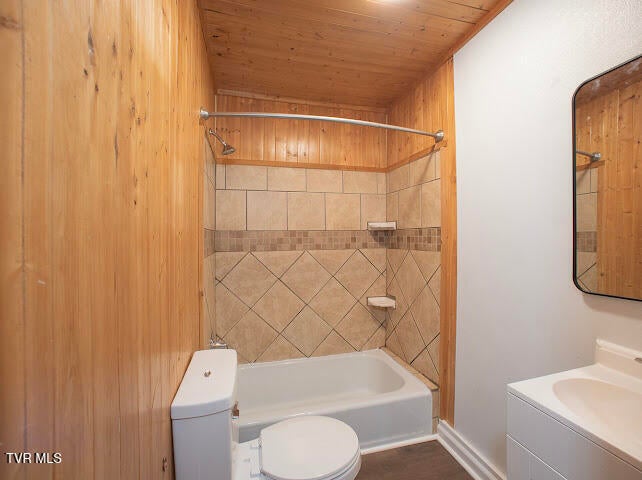 Photo #6: 1927 Fincastle Turnpike