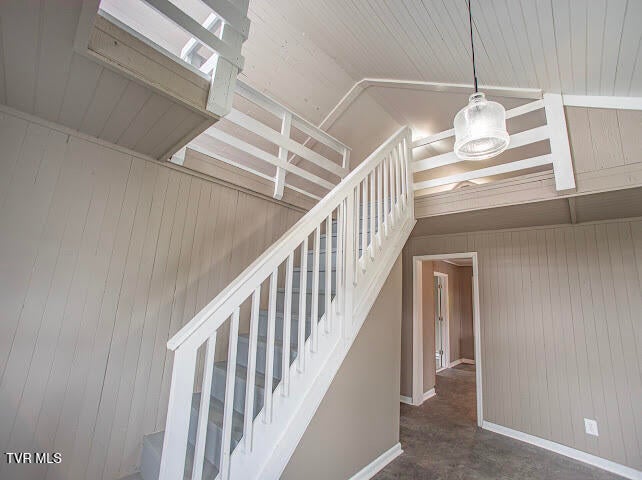 Photo #17: 1927 Fincastle Turnpike