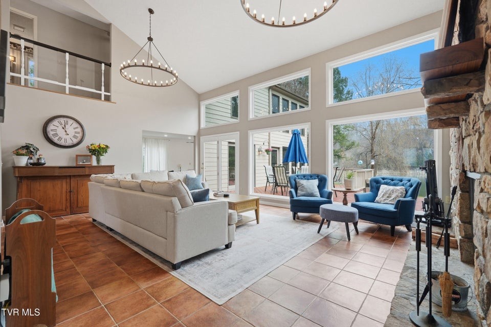 Photo #8: 236 Lake Meadow Drive