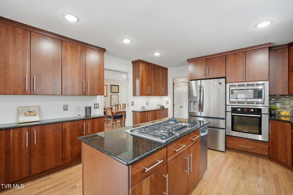 Photo #17: 236 Lake Meadow Drive