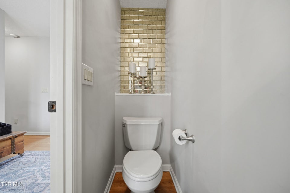 Photo #31: 236 Lake Meadow Drive