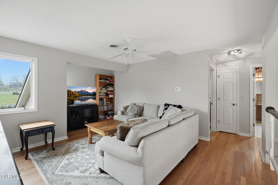 Photo #39: 236 Lake Meadow Drive