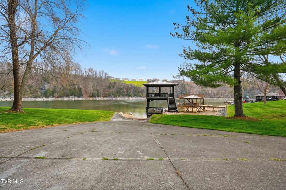 Photo #60: 236 Lake Meadow Drive