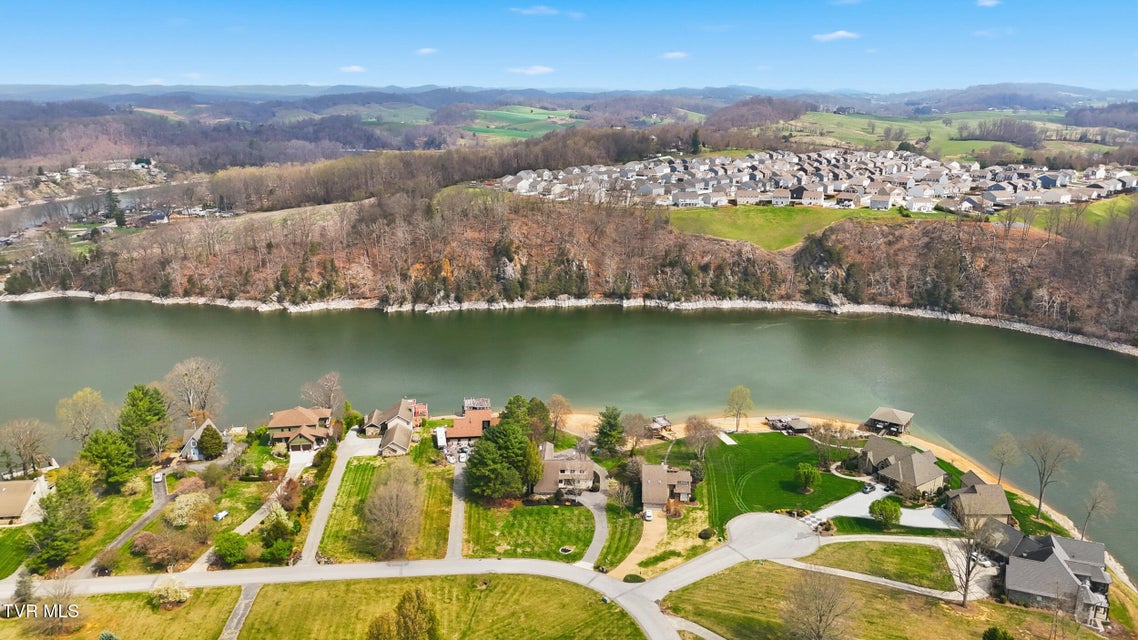 Photo #72: 236 Lake Meadow Drive