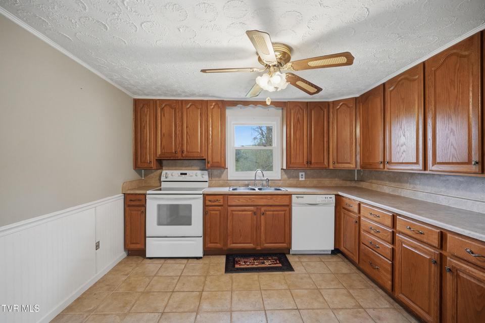 Photo #15: 212 Mcfarland Drive