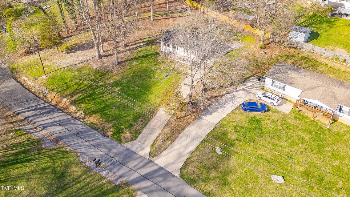 Photo #27: 542 Jersey Street