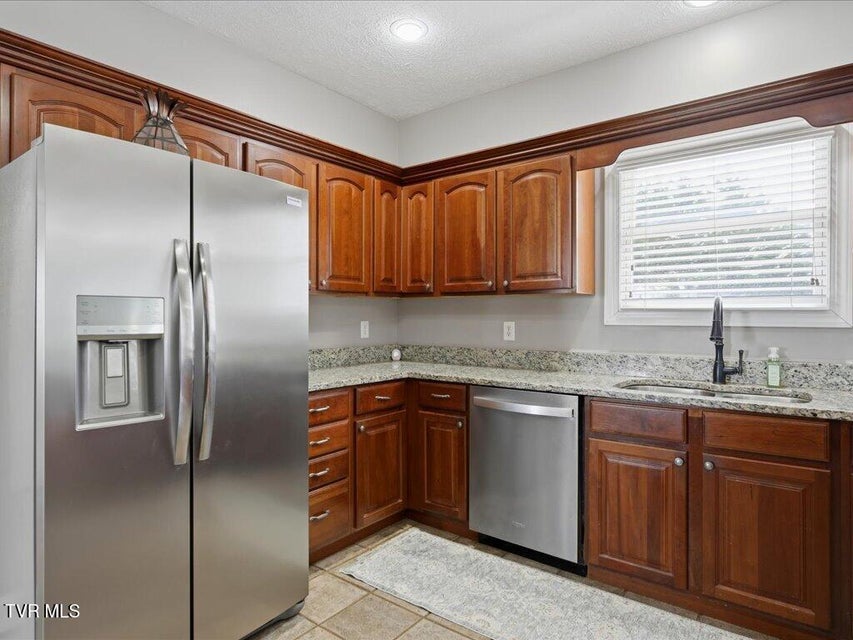 Photo #10: 4028 Eagles View Court