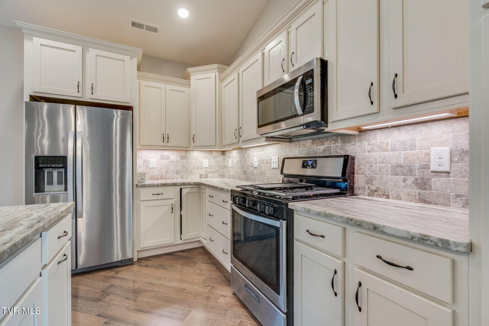 Photo #14: 80 Mill Race Court