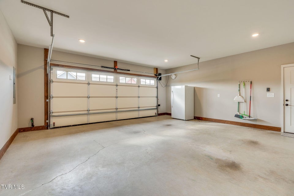 Photo #27: 80 Mill Race Court