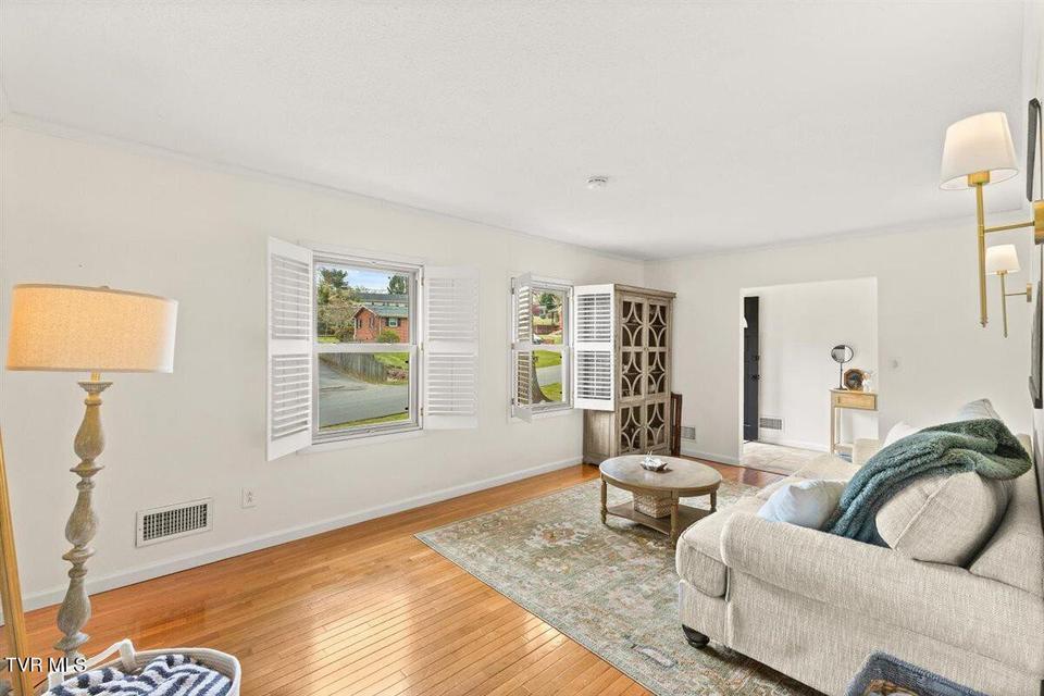 Photo #10: 1405 Woodmont Drive