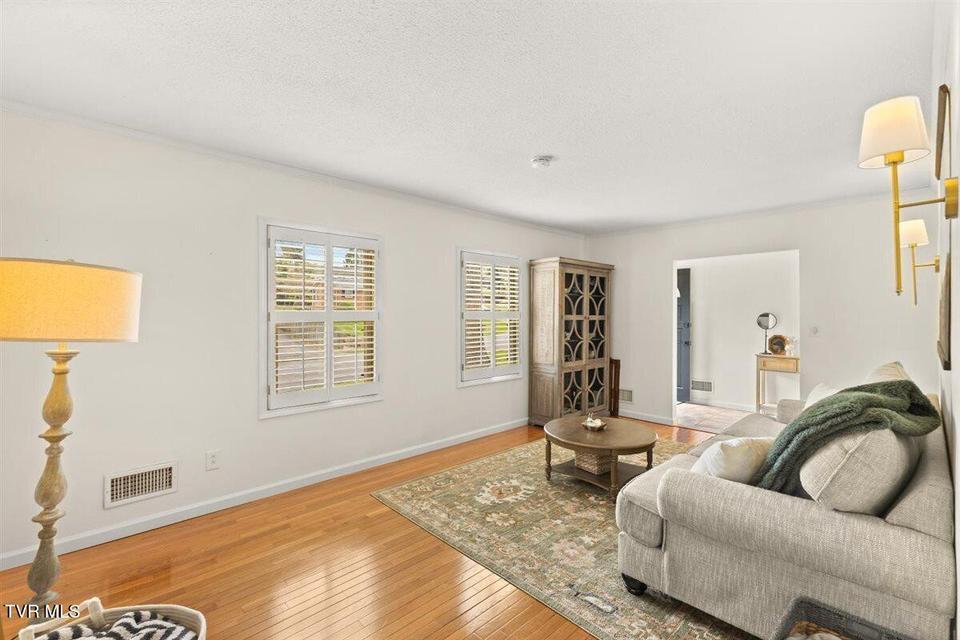 Photo #11: 1405 Woodmont Drive