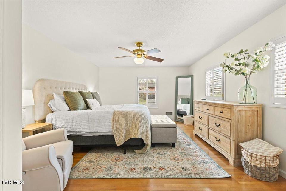 Photo #16: 1405 Woodmont Drive