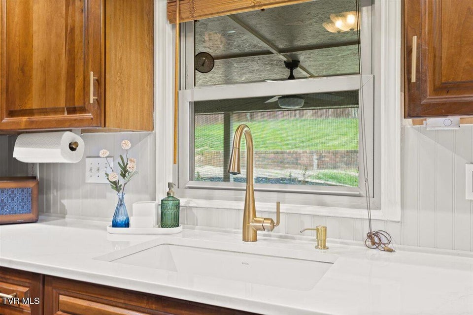 Photo #22: 1405 Woodmont Drive