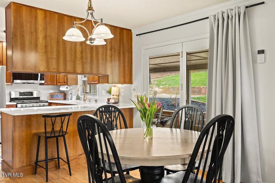 Photo #25: 1405 Woodmont Drive