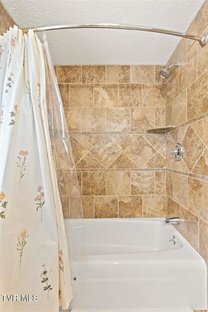 Photo #38: 1405 Woodmont Drive