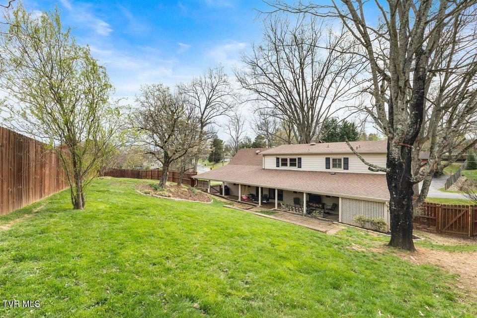 Photo #48: 1405 Woodmont Drive