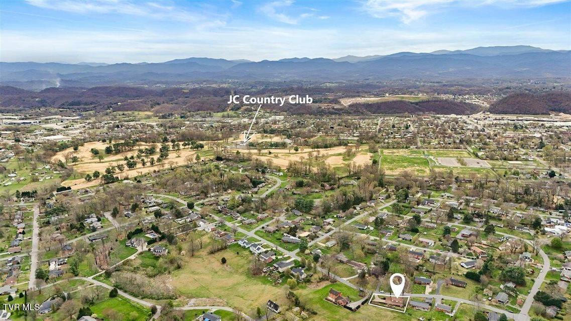 Photo #54: 1405 Woodmont Drive