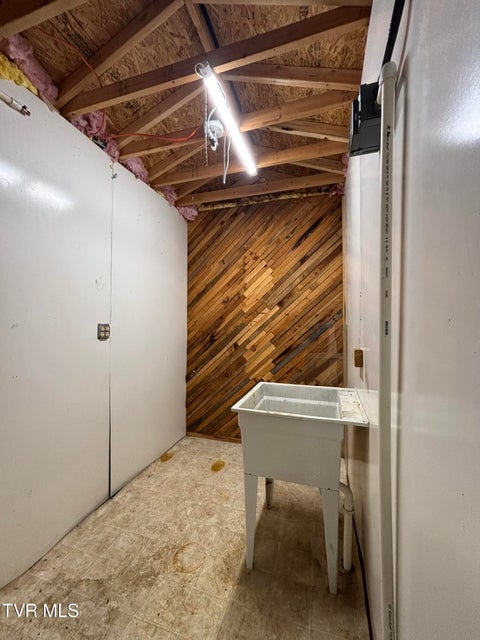 Photo #20: 285 Brian Circle