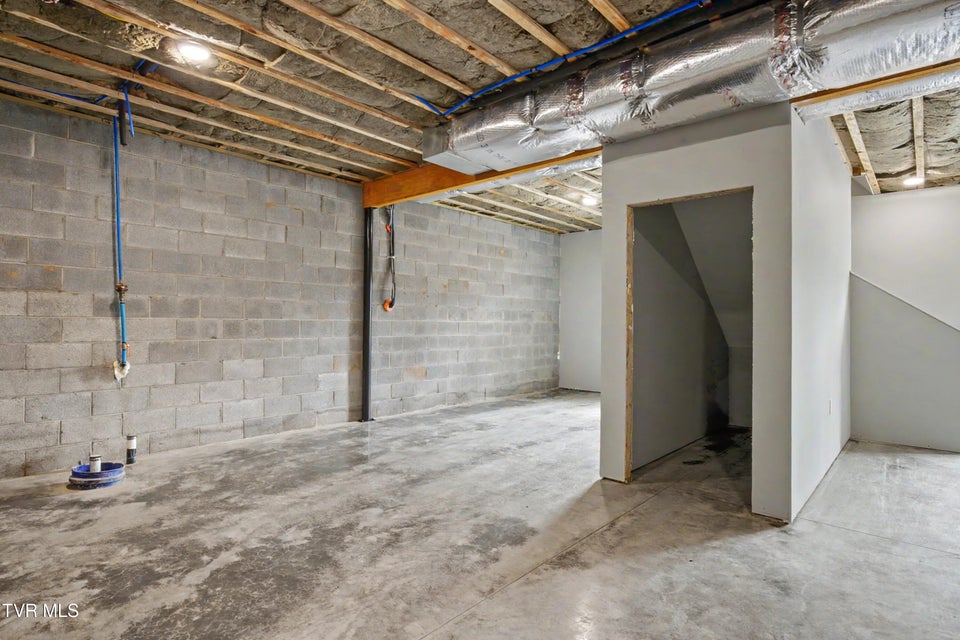 Photo #34: 420 Barren Valley Road