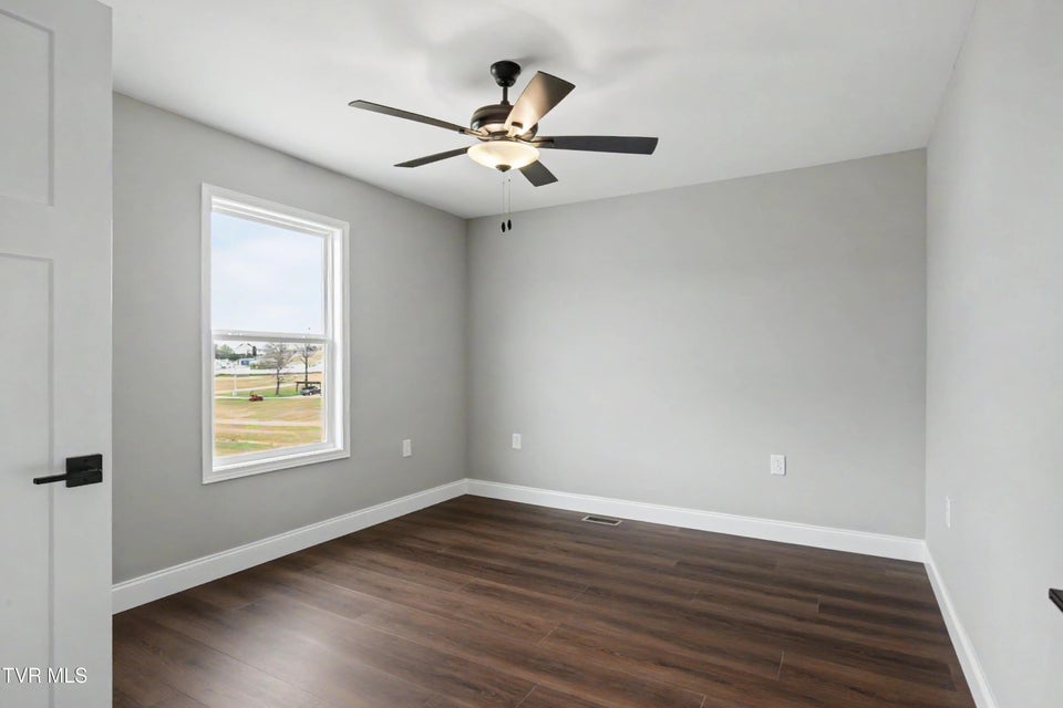 Photo #32: 420 Barren Valley Road